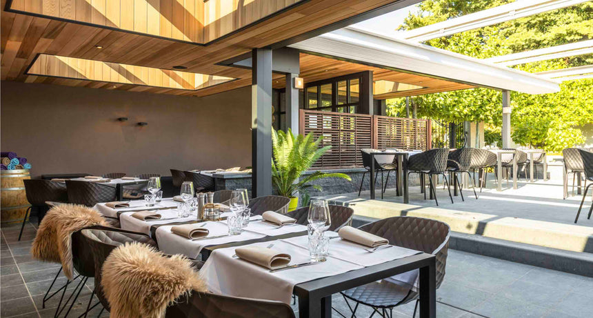 Uni-ka 594 – professzionális HoReCa szék, többféle színben elérhető