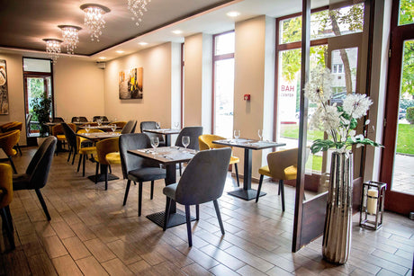 Crea étkezőszék - választható kárpitozással