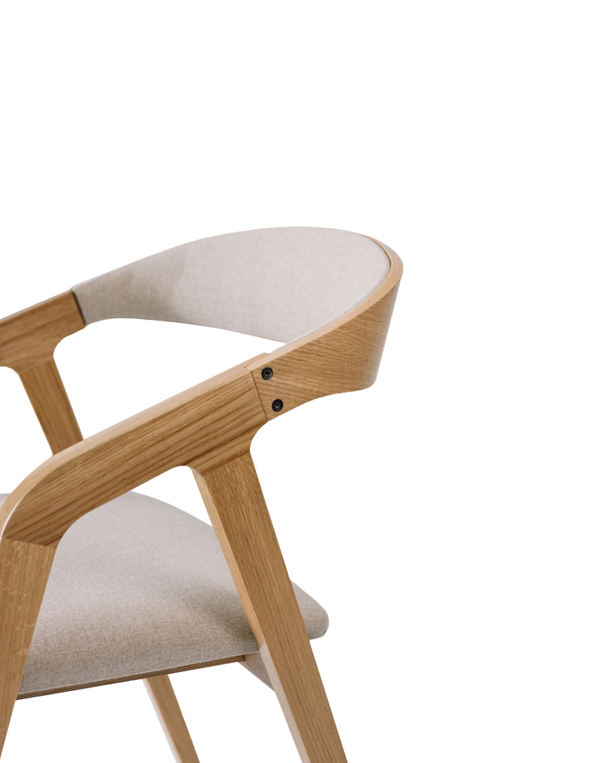 Frame P étkezőszék - választható kárpitozással/pácolással