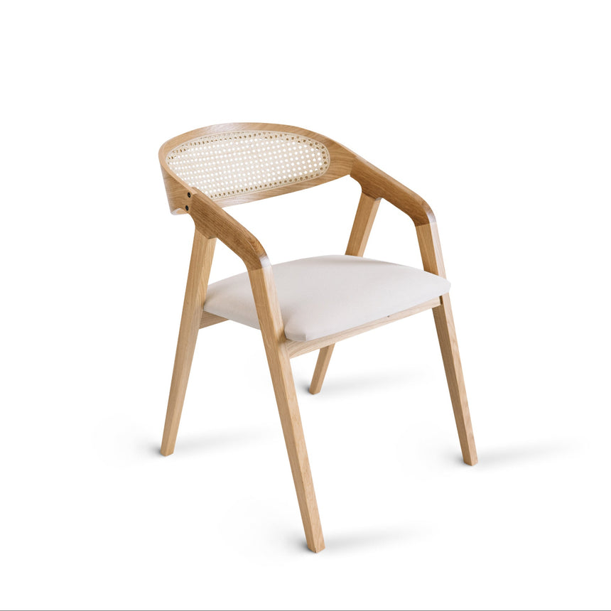 Frame C étkezőszék - választható kárpitozással/pácolással