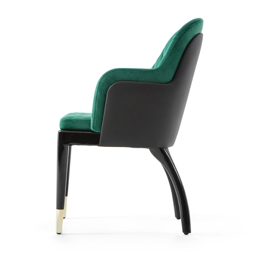 Charla éttermi szék, választható kárpitozással, pácolással