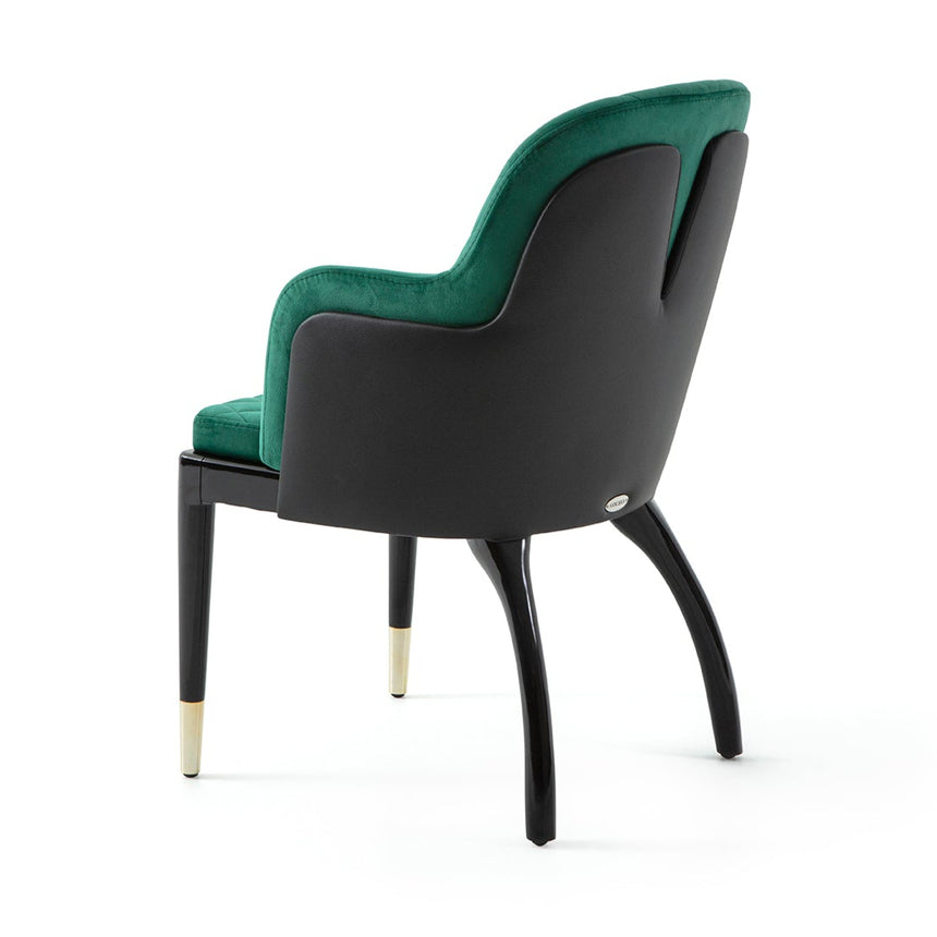 Charla éttermi szék, választható kárpitozással, pácolással