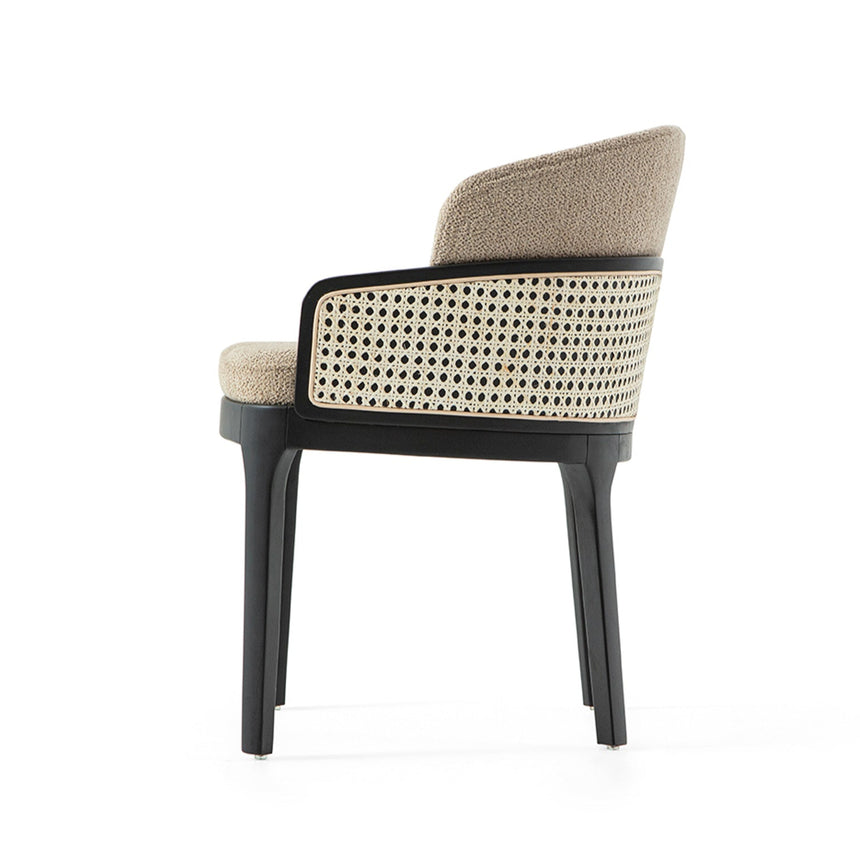 Kyle éttermi szék, választható kárpitozással, pácolással