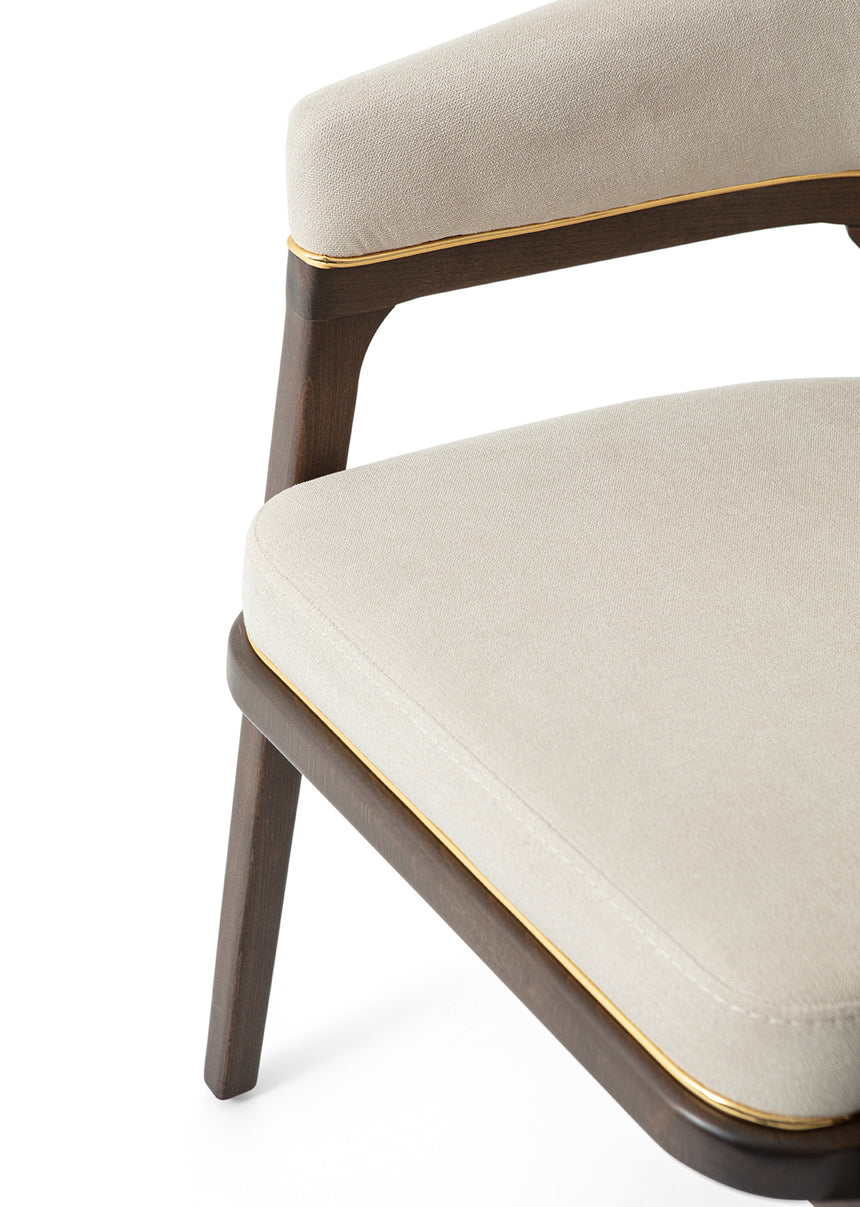 Sophia éttermi szék, választható kárpitozással, pácolással