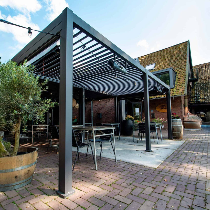 Reflect Standard 3×4 m bioklimatikus alumínium pergola – antracit, 8 cm-es oszlopokkal