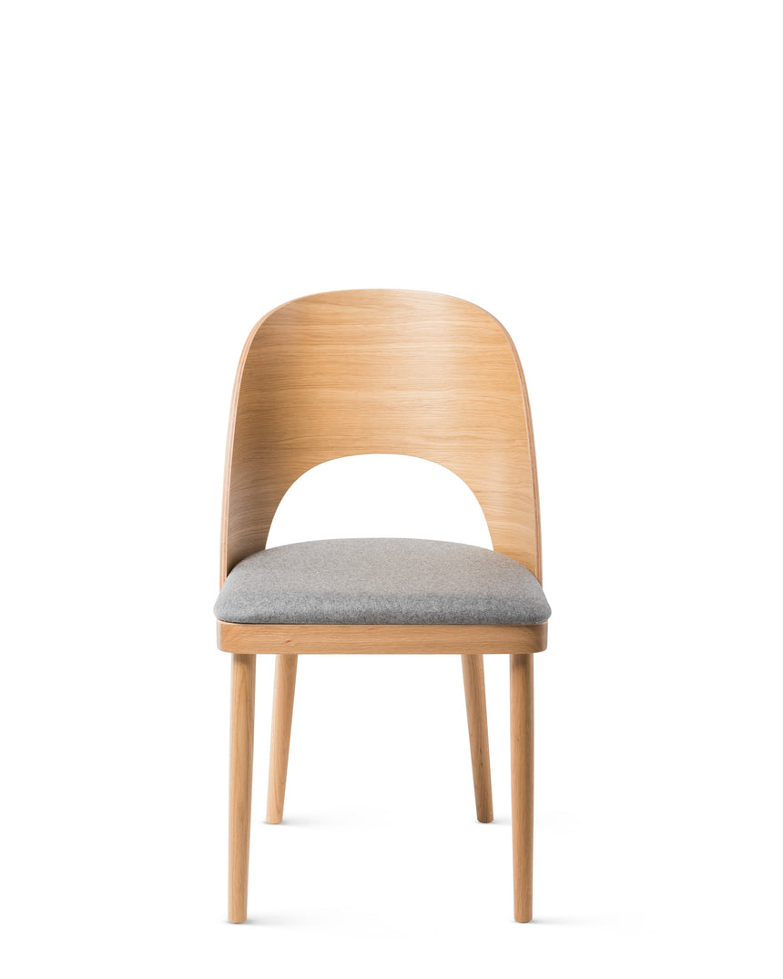 Fameg A-1411 éttermi szék