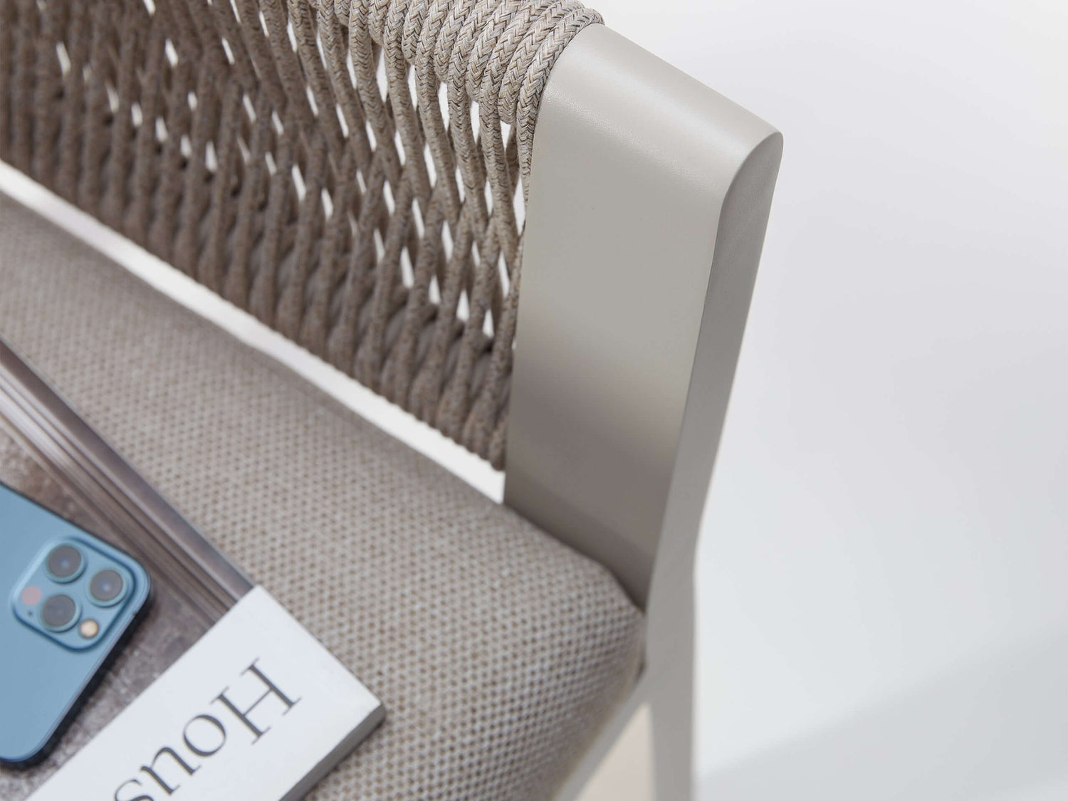 Higold Borromeo 6 személyes kerti étkezőszett taupe színben