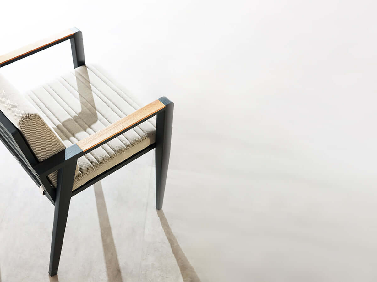 Higold Emoti – 8 személyes  kerti étkezőszett