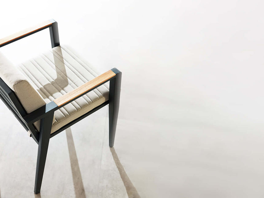 Higold Emoti – 8 személyes  kerti étkezőszett