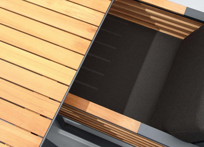 Higold New York 4 személyes kerti étkezőszett, fekete színben