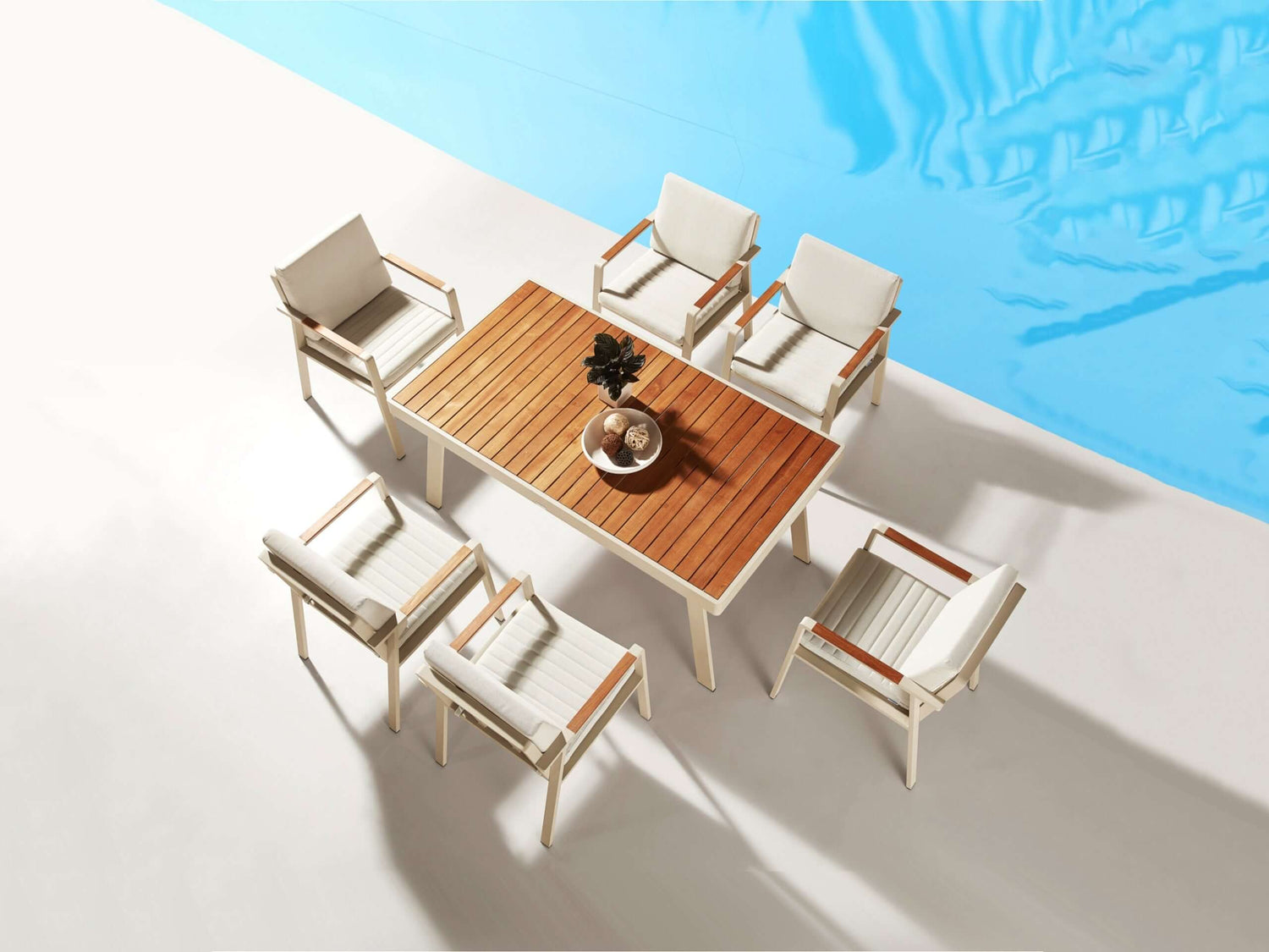 Higold Nofi - 6 személyes  kerti étkezőszett bézs színben