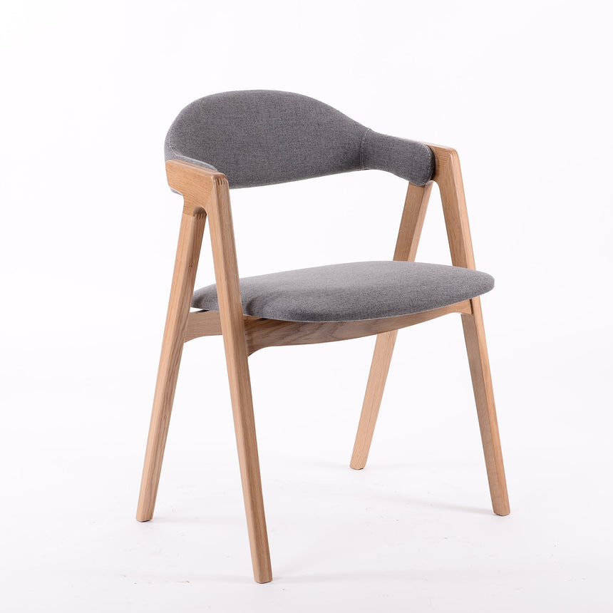 Logan étkezőszék - választható kárpitozással/pácolással