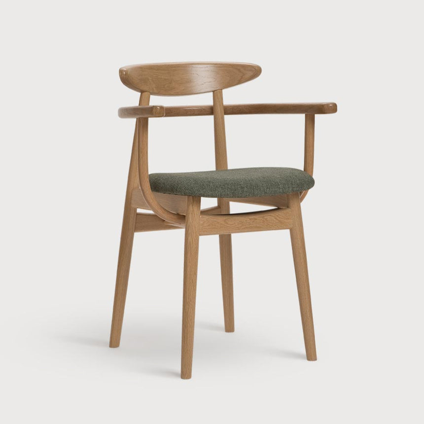 Paged Yesterday B-4101 kárpitozott szék