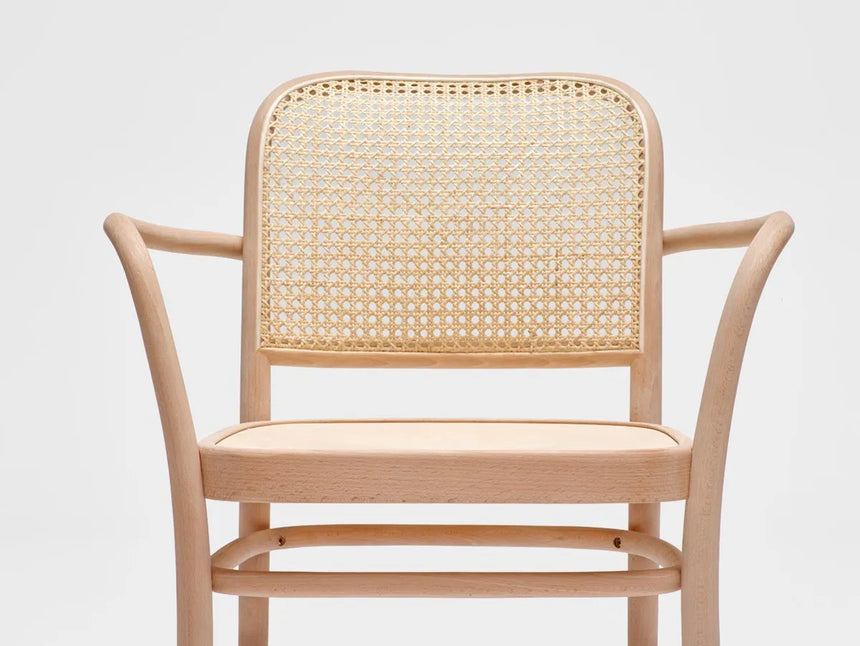 Paged Benko B-8130 éttermi szék