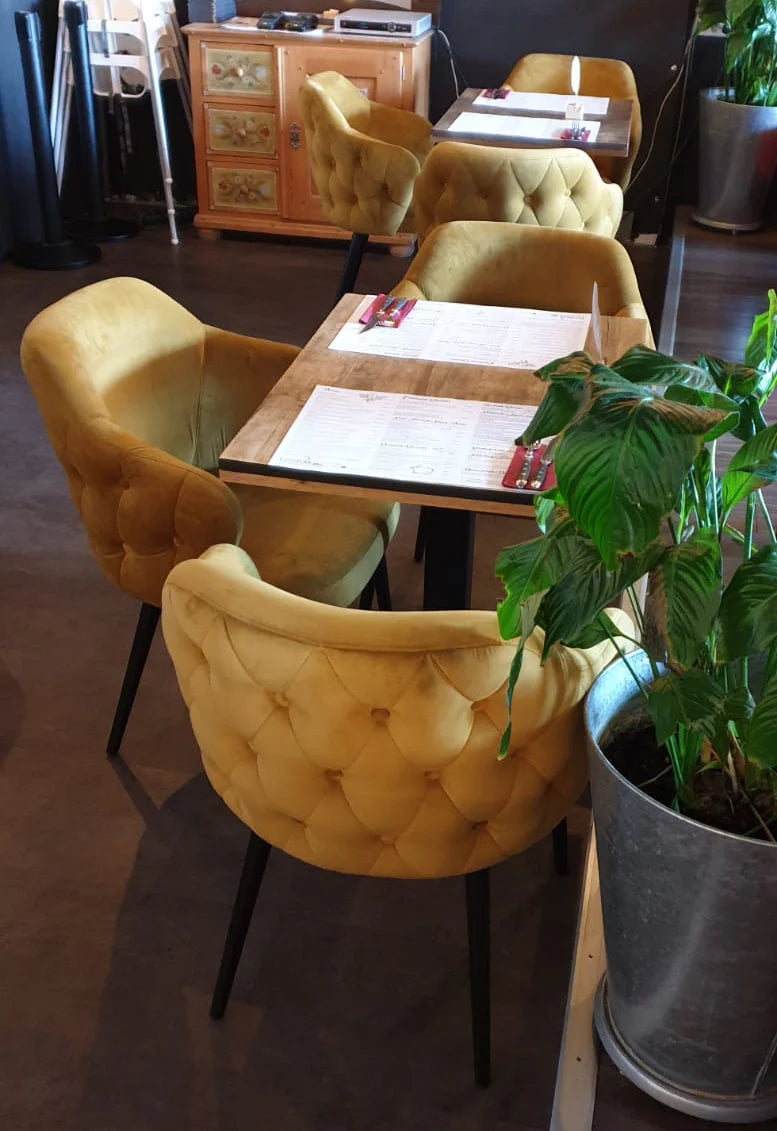 Andor II. étkezőszék - választható kárpitozással