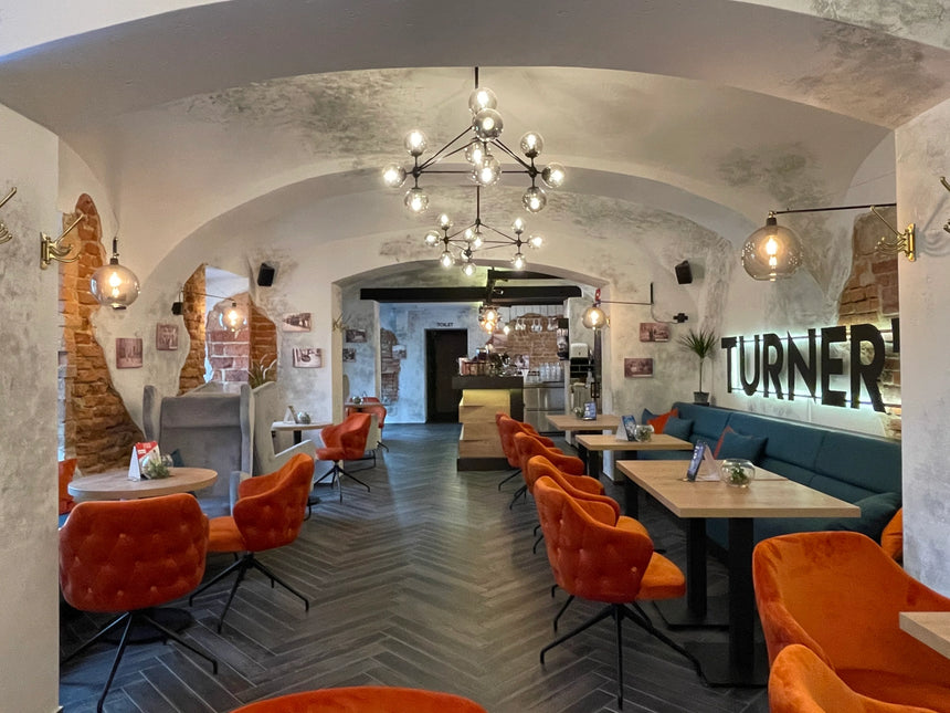 Andor étkezőszék forgatható talppal