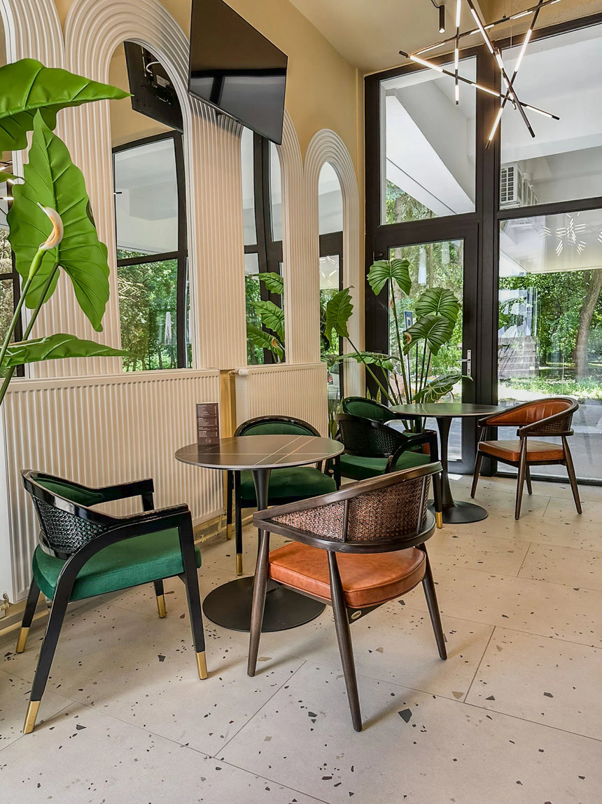 Parma szék, választható kárpitozással, pácolással