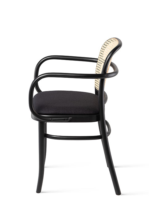 Fameg 811 B-811/1 éttermi szék