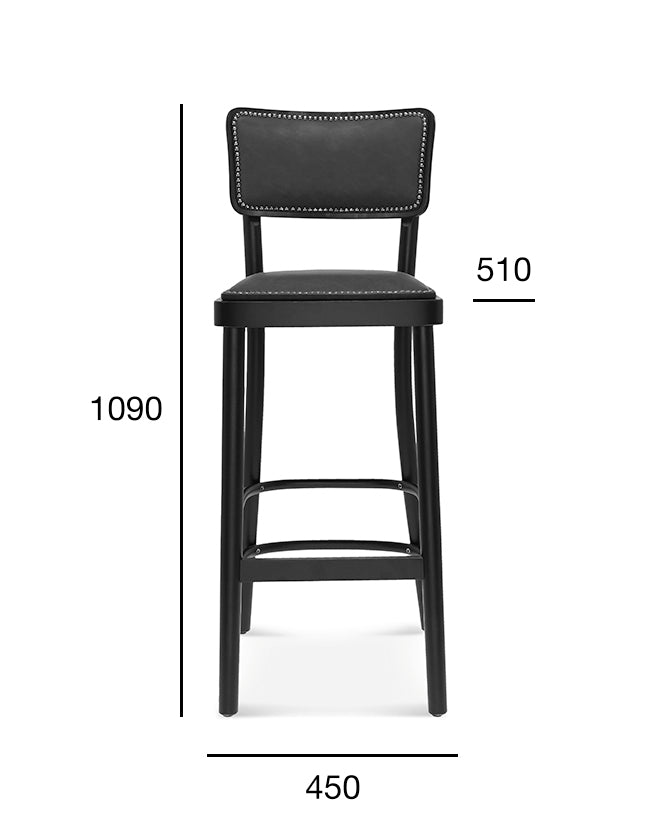 Fameg Novo BST-9610/6 bárszék bárpult mellett, vendéglátó térben