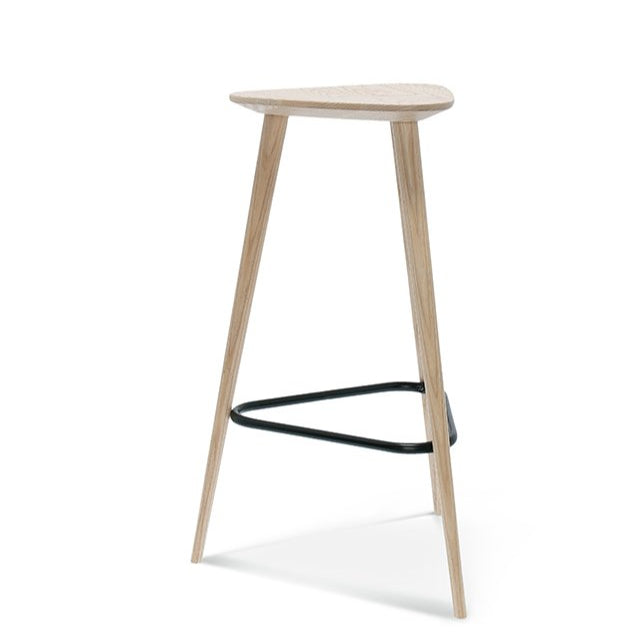 Fameg Finn BST-1609 – modern vendéglátóipari bárszék