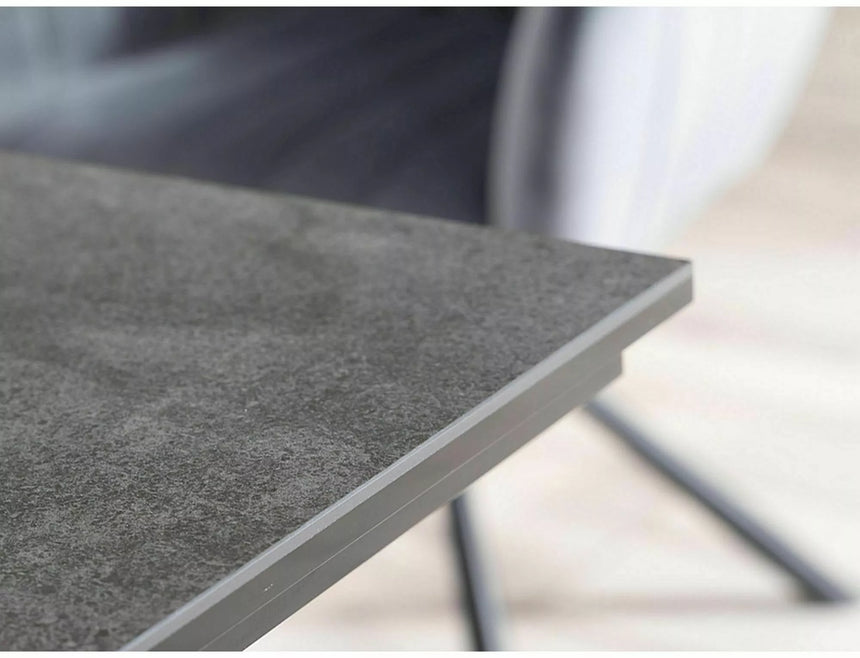 Salvadore II. étkezőasztal