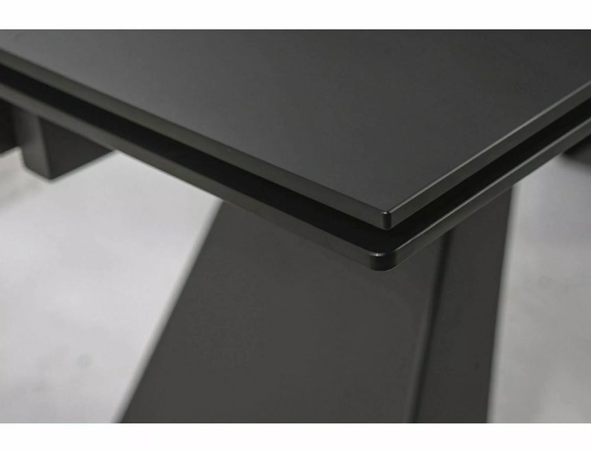 Salvadore II. étkezőasztal