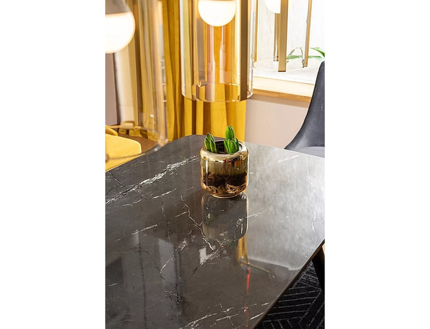 Cyryl I asztal étkezőasztal