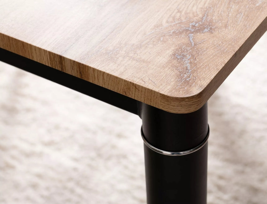 Damar IV. étkezőasztal