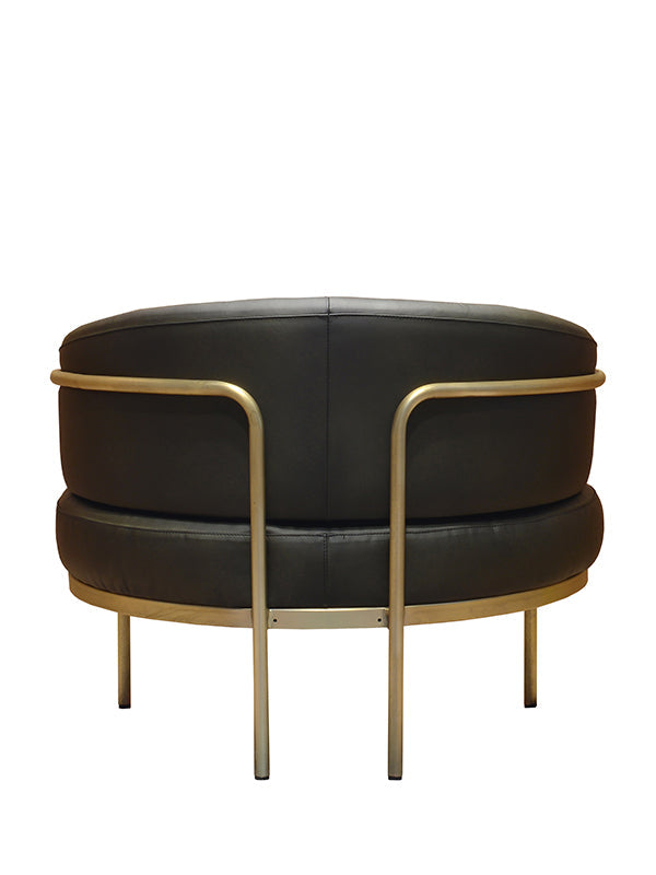 Mavo II club chair fotel bőr kárpitozása és karfája