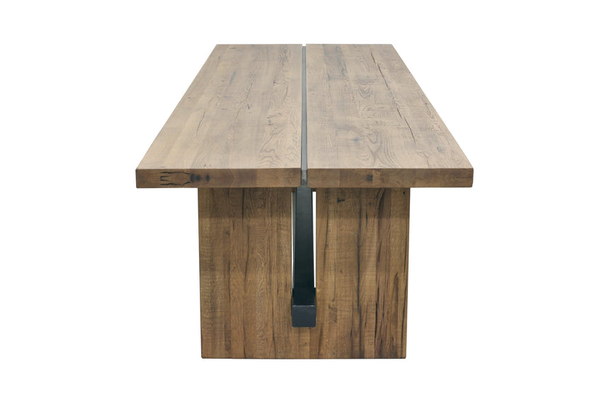Nord tömör tölgy étkezőasztal minimalista lábszerkezettel