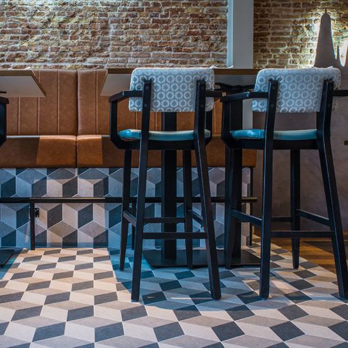 Bárasztal láb KJ Bergamo I.