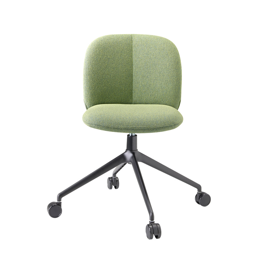 Mentha Pop görgős forgószék – stúdiófotó