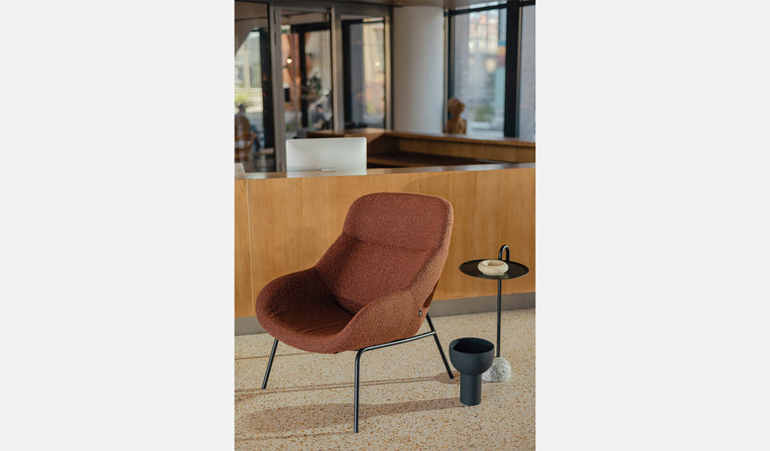 Seg – professzionális szék, többféle színben elérhető