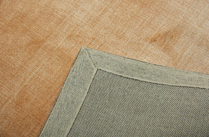 Sunset Taupe tencel szőnyeg nappaliban