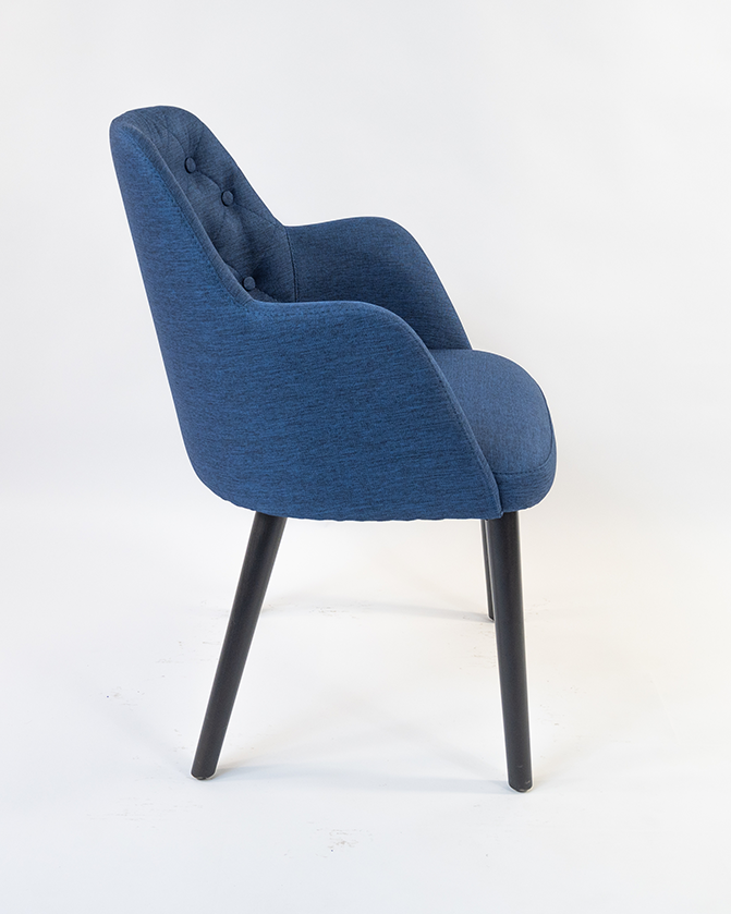 Lara IV étkezőszék - választható kárpitozással