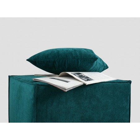 Fotelek, kanapék, lounge RM Modu puff választható kárpittal, pácolással