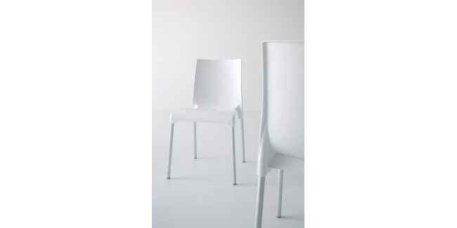 Kültéri műanyag székek GE Maya Strapabíró kültéri szék