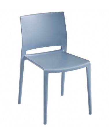 Kültéri műanyag székek GE Bakhita minőségi kültéri karfás szék