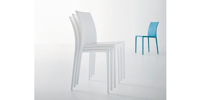 Kültéri műanyag székek GE Moon minőségi kültéri szék