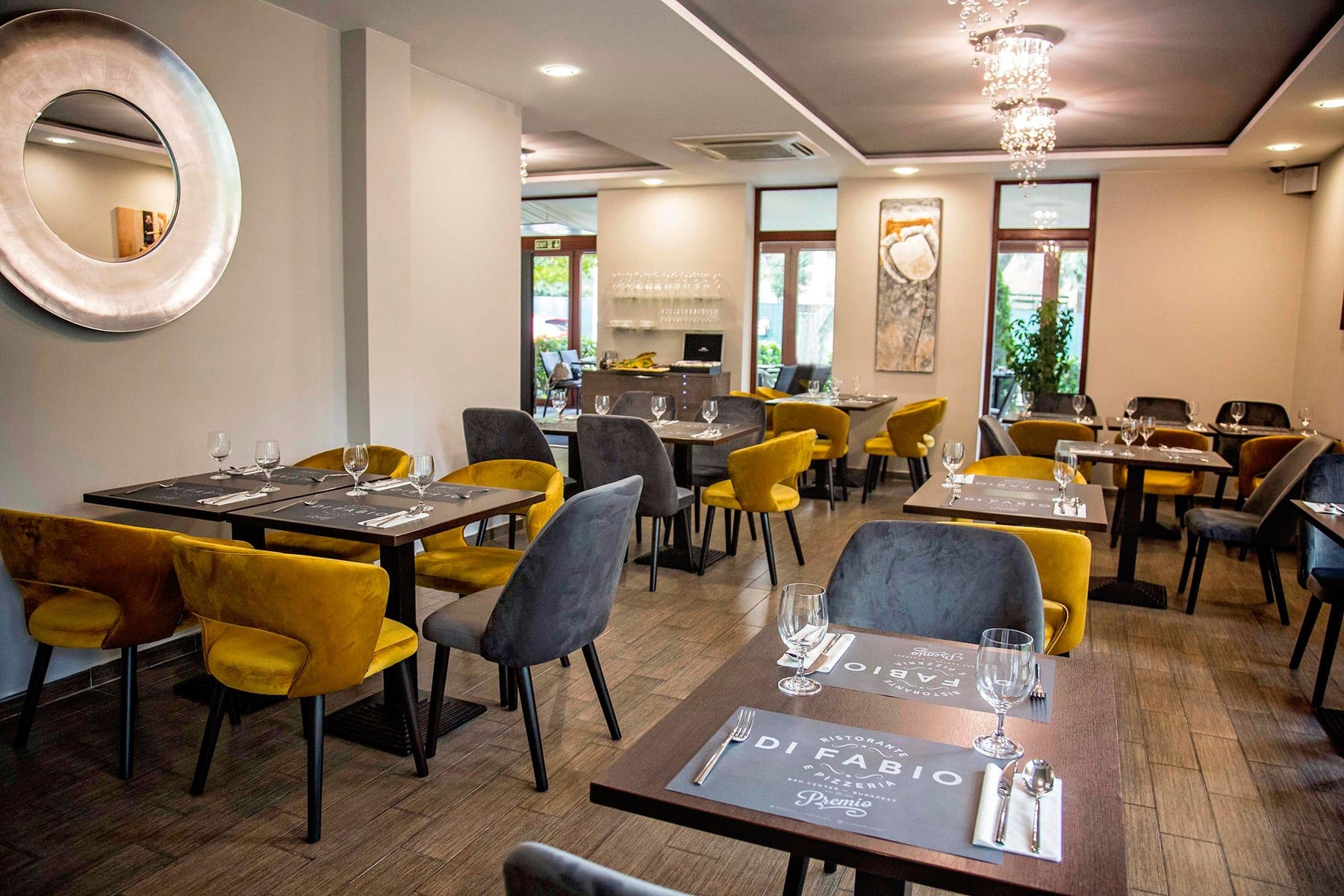 Di Fabio Pizzeria – MobCenter bútorozás