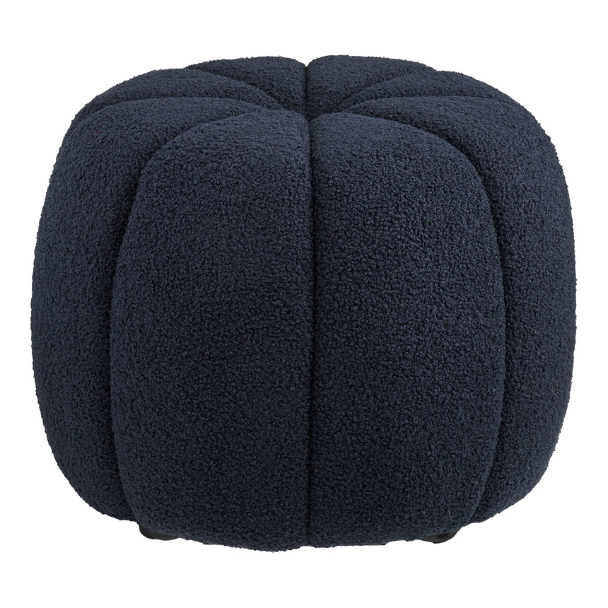 Paisley I. puff