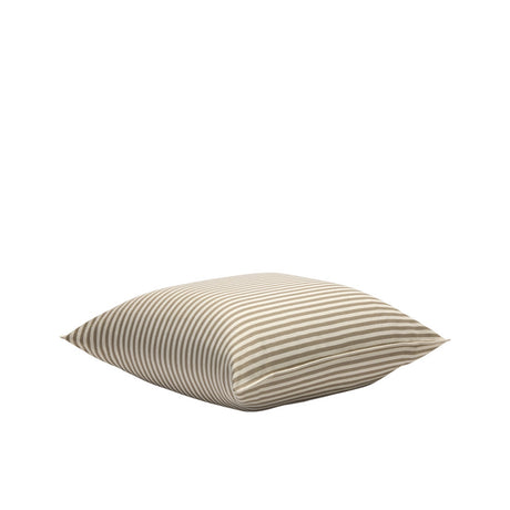 Brezza Relax Pouf kültéri puff – stúdiófotó