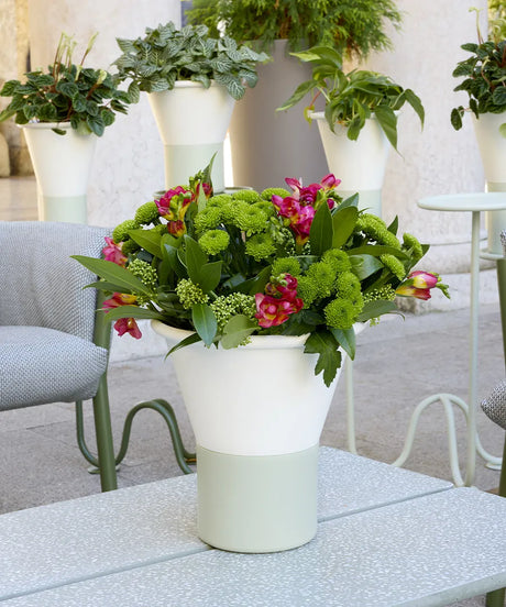 Mimosa design váza – kétszínű alumínium, 25 és 31 cm