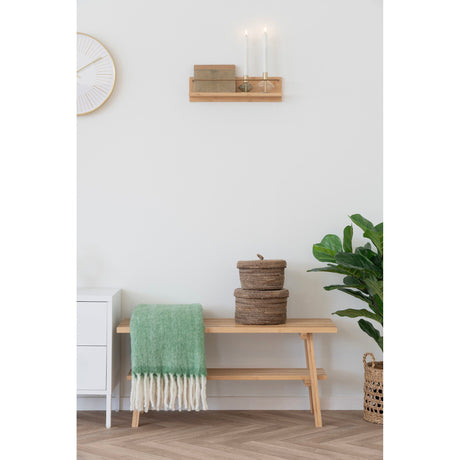 Ember III. Wall polc