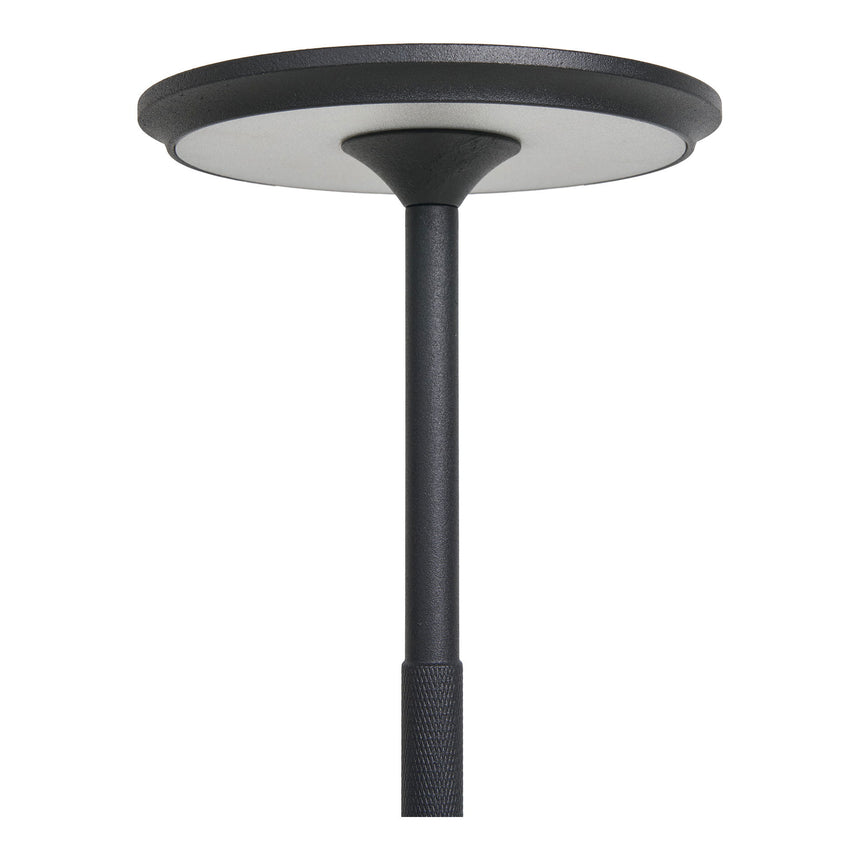 Lyneham Table III. lámpa