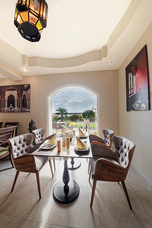 Casablanca Hotel – MobCenter bútorozás