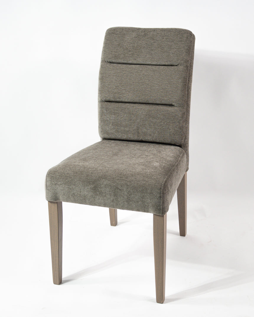 Inez étkezőszék választható kárpittal