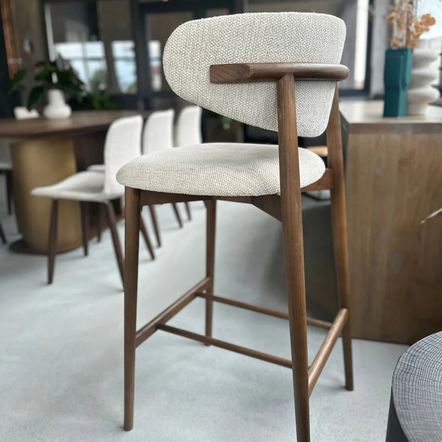 Nara bárszék, választható színben