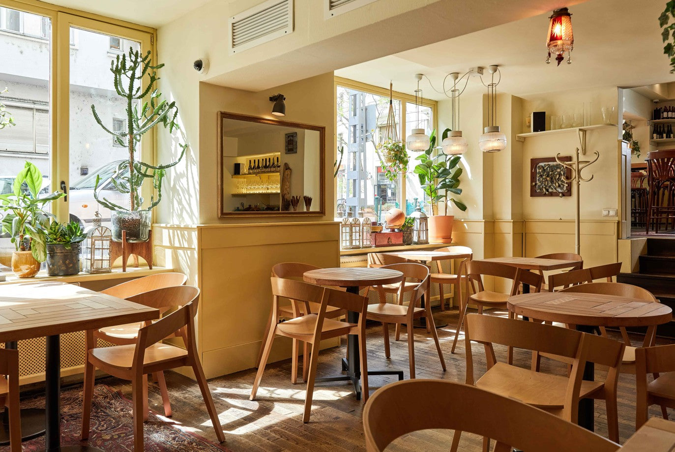 Babka Budapest – MobCenter bútorozás