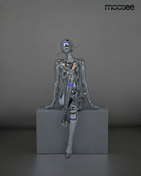 Cyber Woman szobor / állólámpa